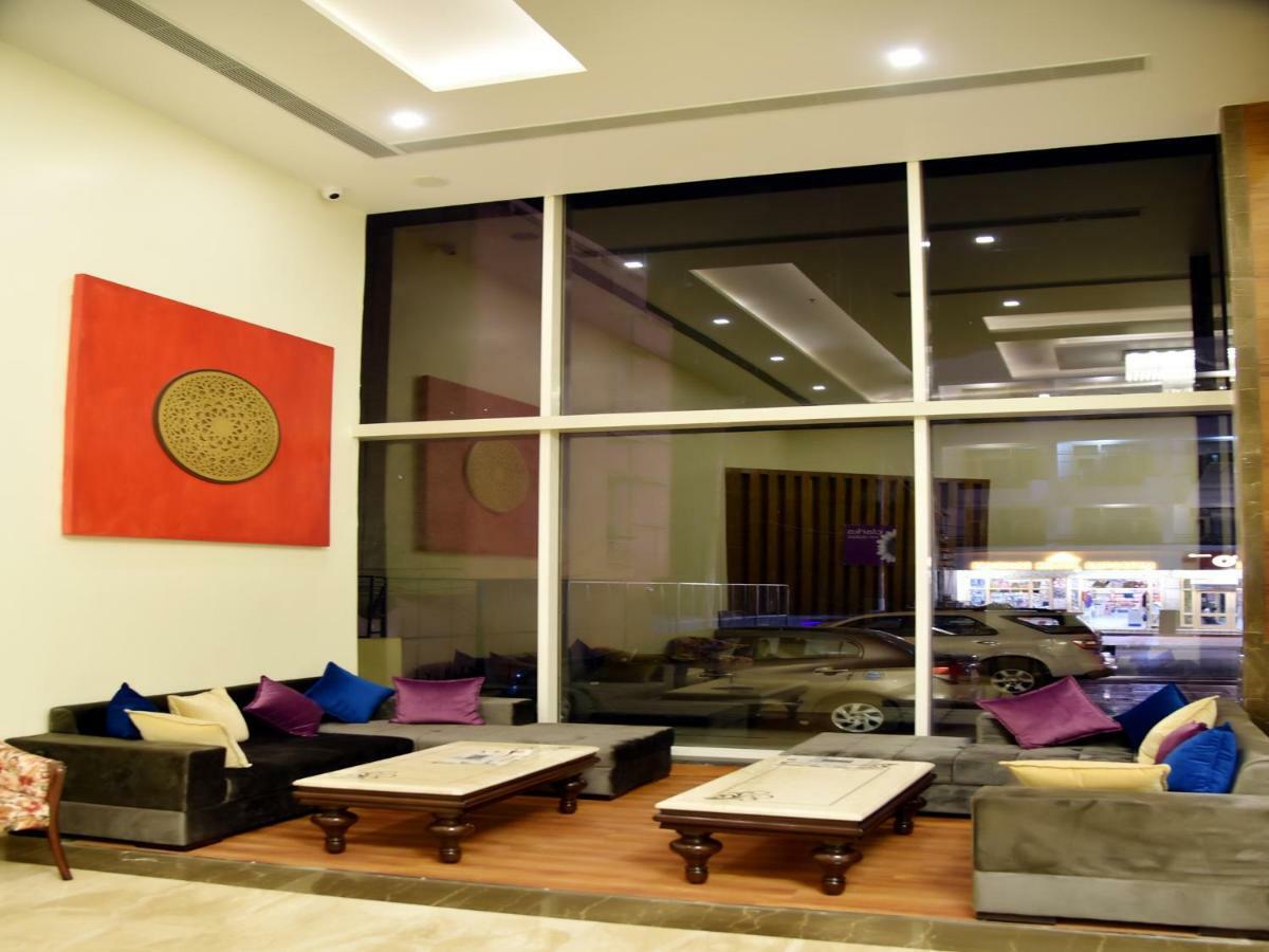 Clarks Inn Suites Katra Exterior photo